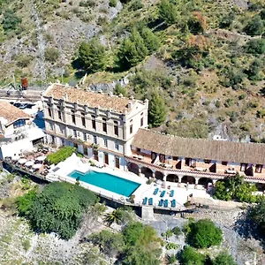 Complejo Turístico La Garganta El Chorro